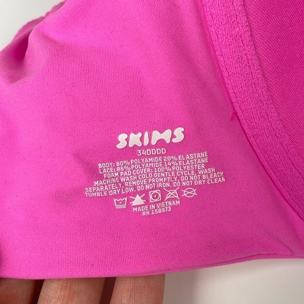 Skims Fits Everybody Lace T Shirt Bra - Picture 6 of 8